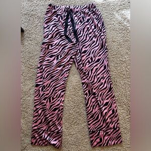 Victoria’s Secret Animal Print Pajama Bottoms | Size Small